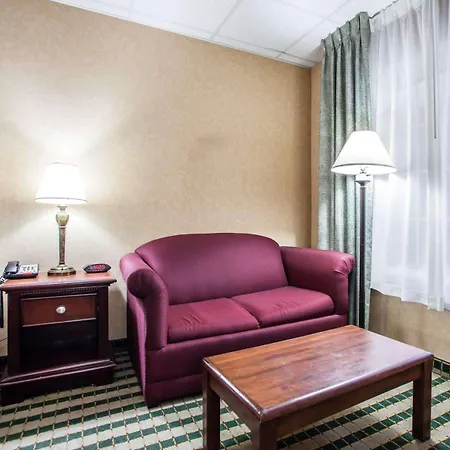 Clarion Hotel Palmer Inn-2